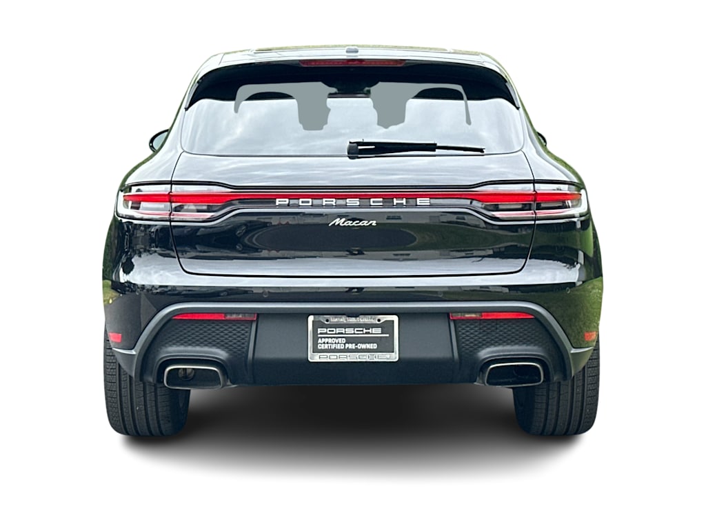 Thumbnail: 2026 Porsche Macan - 4