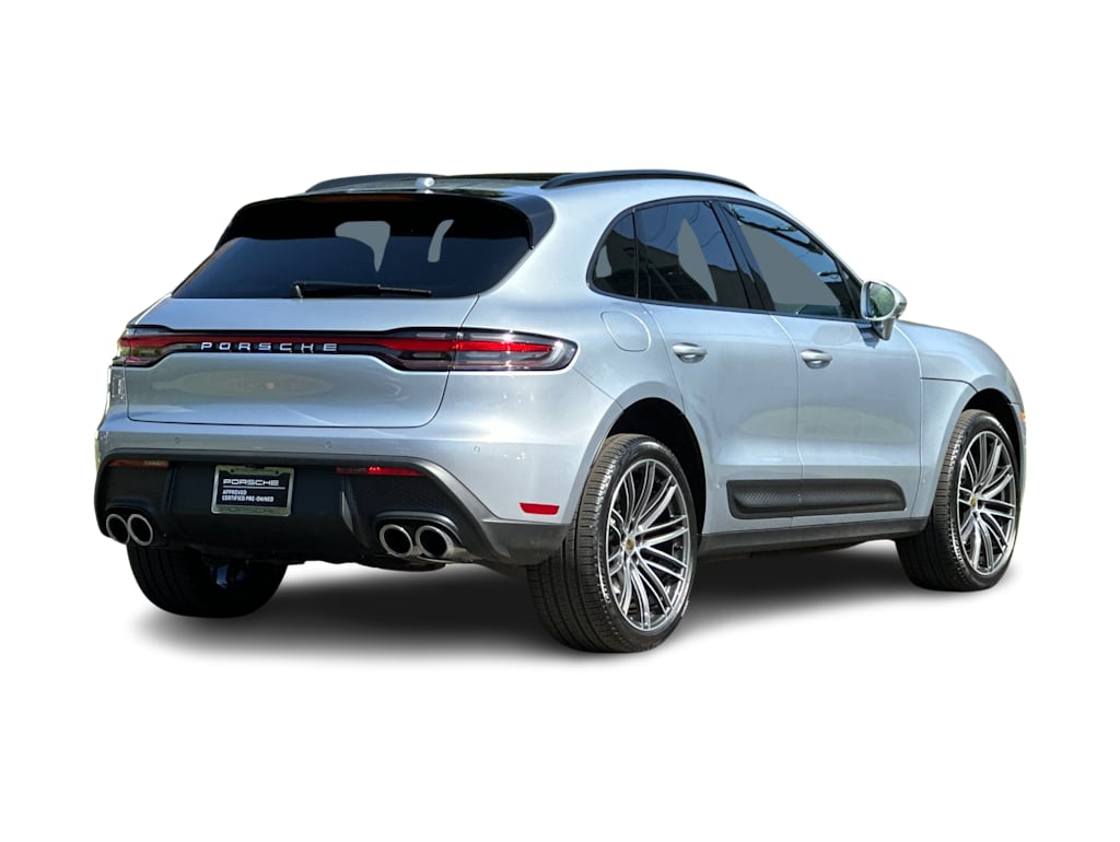 Thumbnail: 2026 Porsche Macan - 19
