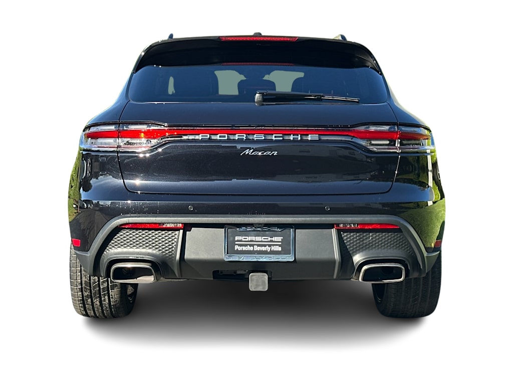 Thumbnail: 2026 Porsche Macan - 5