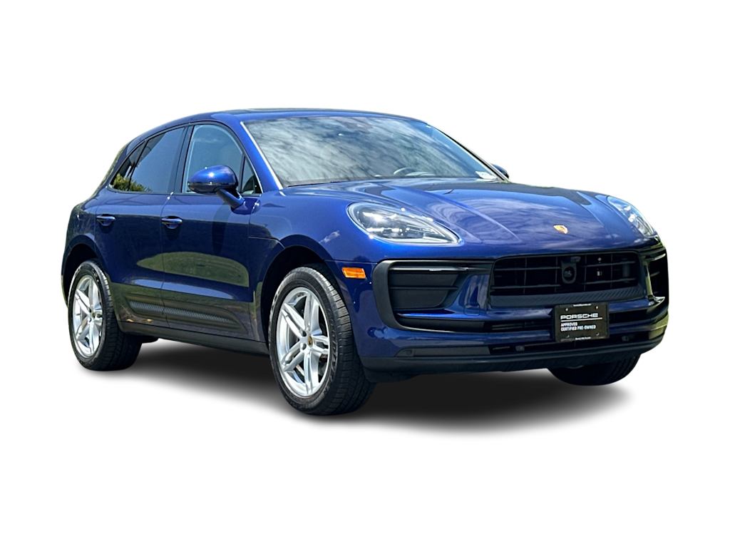 Thumbnail: 2025 Porsche Macan - 21