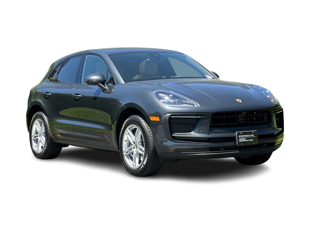 Thumbnail: 2025 Porsche Macan - 19