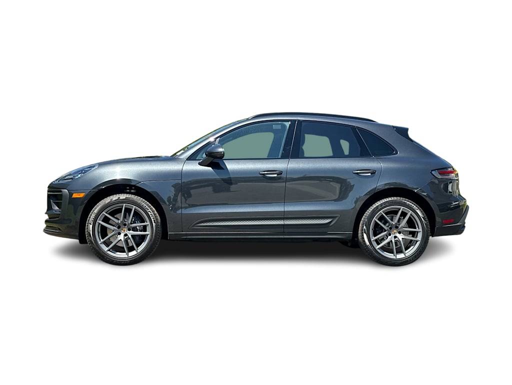 Thumbnail: 2025 Porsche Macan - 3