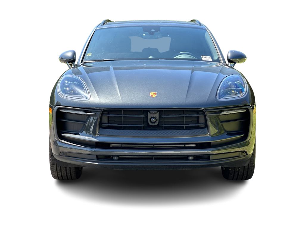 Thumbnail: 2025 Porsche Macan - 6