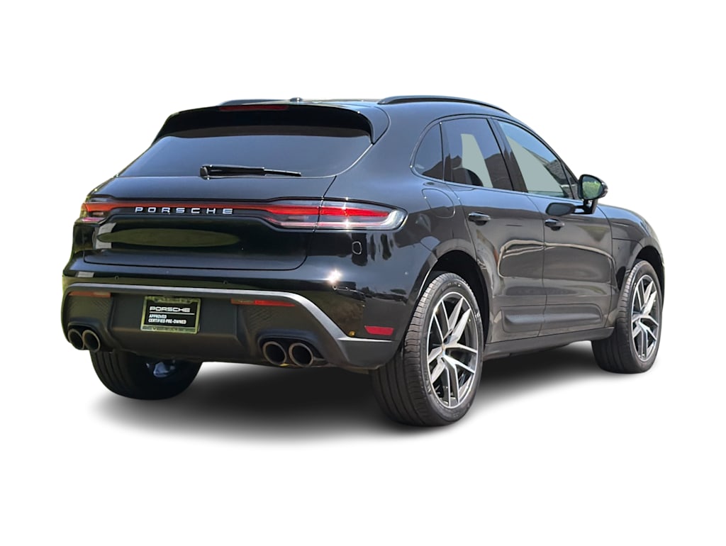 Thumbnail: 2026 Porsche Macan - 19