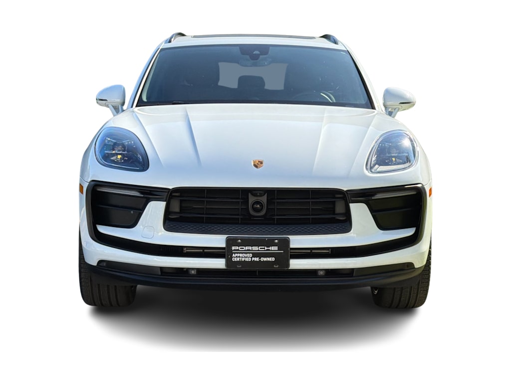 Thumbnail: 2026 Porsche Macan - 6