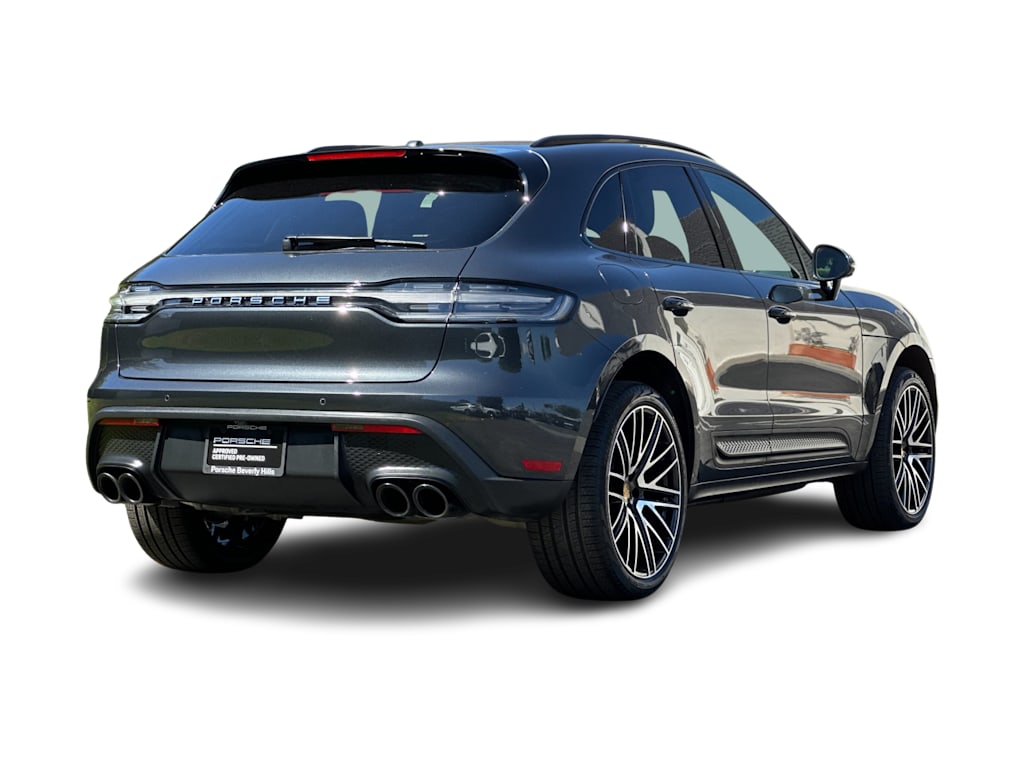 Thumbnail: 2026 Porsche Macan - 19