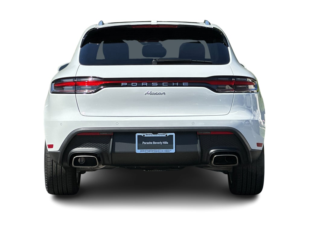 Thumbnail: 2026 Porsche Macan - 5
