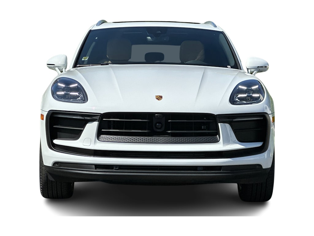 Thumbnail: 2026 Porsche Macan - 6