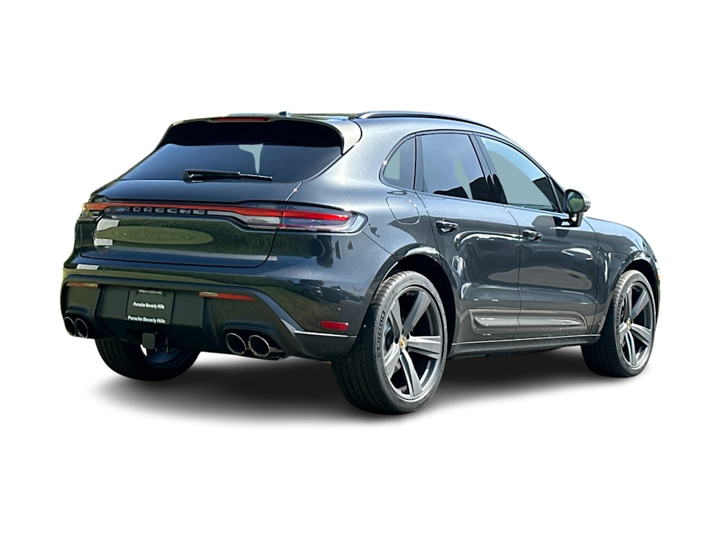Thumbnail: 2026 Porsche Macan - 19