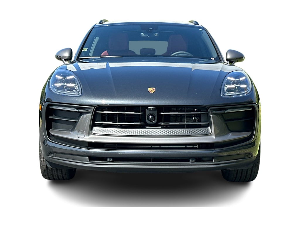 Thumbnail: 2026 Porsche Macan - 6