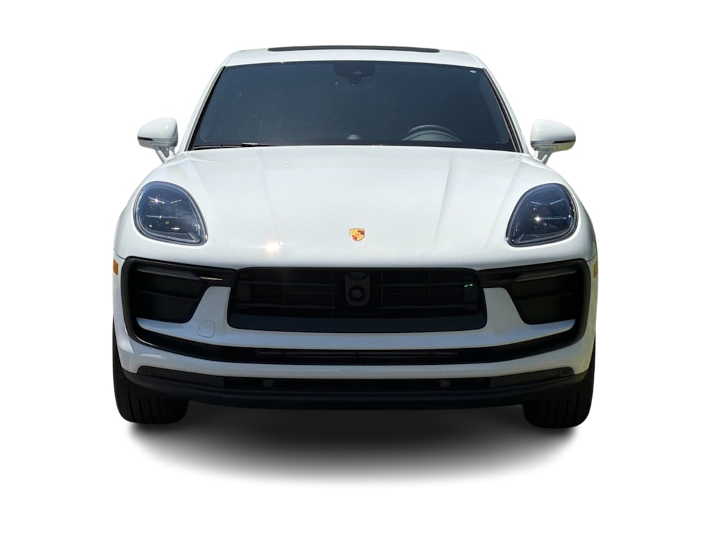 Thumbnail: 2026 Porsche Macan - 6