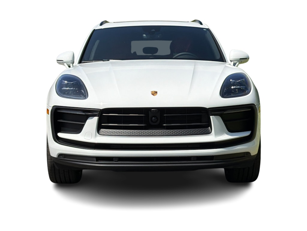 Thumbnail: 2026 Porsche Macan - 6