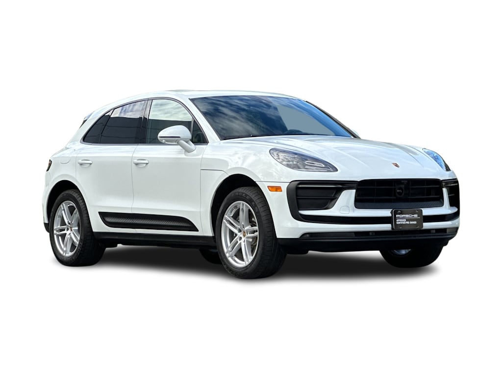 Thumbnail: 2025 Porsche Macan - 20
