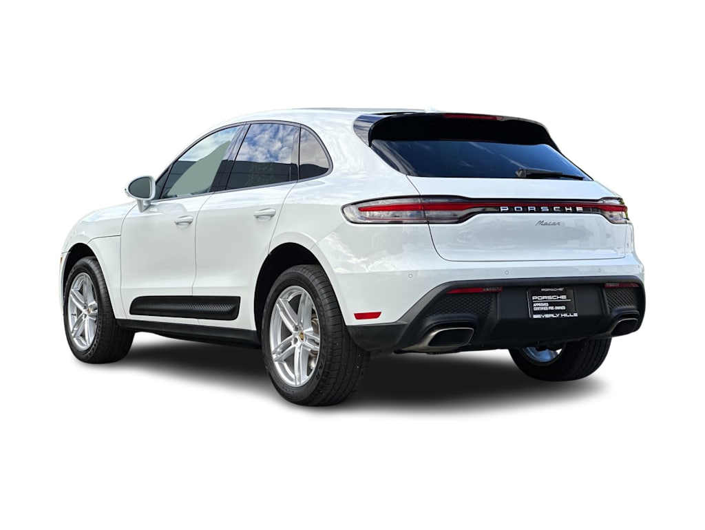Thumbnail: 2025 Porsche Macan - 4