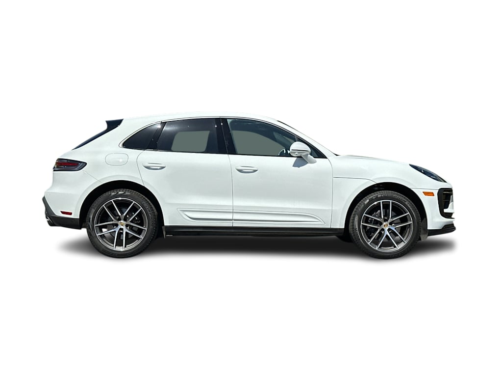 Thumbnail: 2025 Porsche Macan - 20