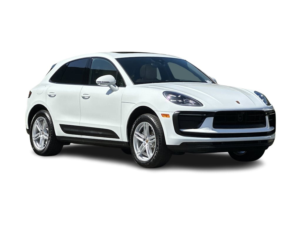 Thumbnail: 2025 Porsche Macan - 21