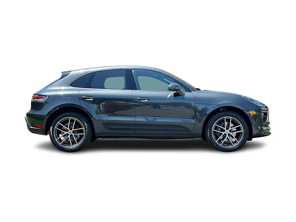 Thumbnail: 2025 Porsche Macan - 20