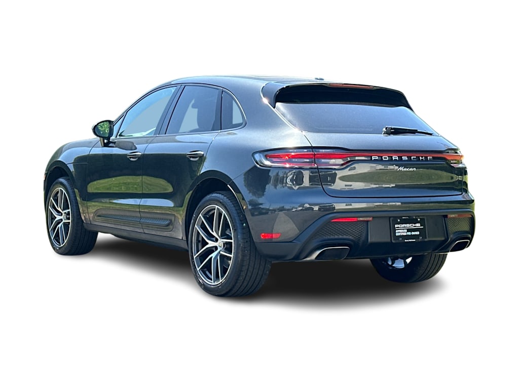 Thumbnail: 2025 Porsche Macan - 4