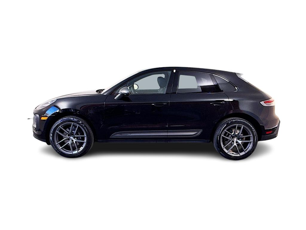 Thumbnail: 2025 Porsche Macan - 29
