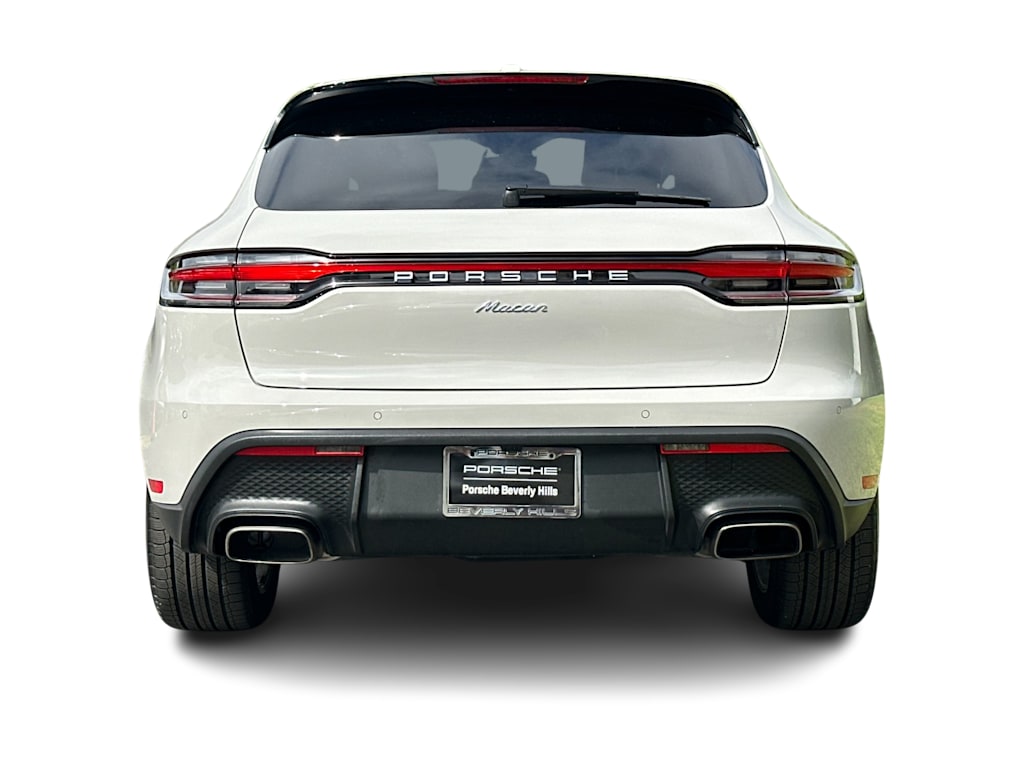 Thumbnail: 2026 Porsche Macan - 5
