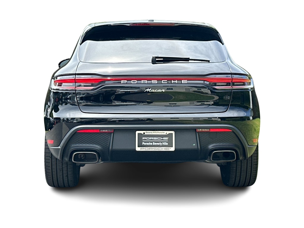 Thumbnail: 2026 Porsche Macan - 5
