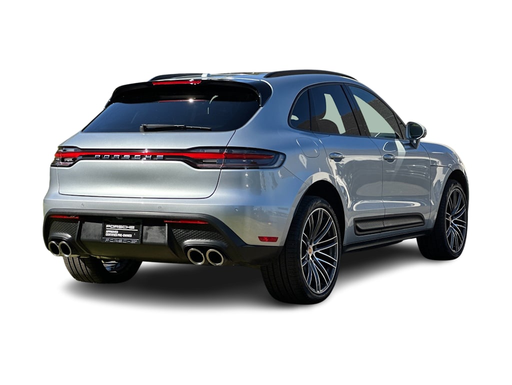 Thumbnail: 2026 Porsche Macan - 19