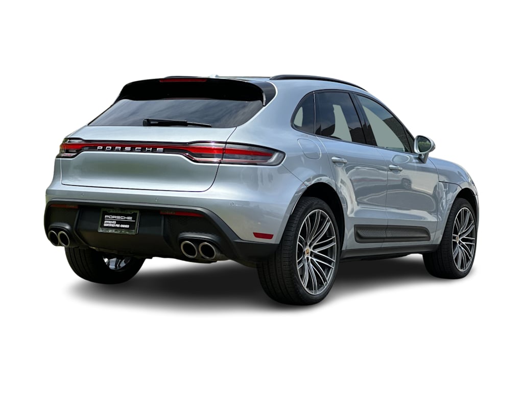 Thumbnail: 2026 Porsche Macan - 19