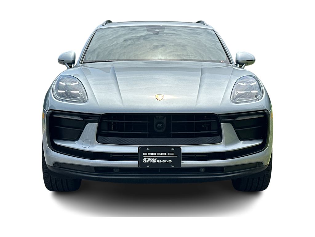 Thumbnail: 2026 Porsche Macan - 6
