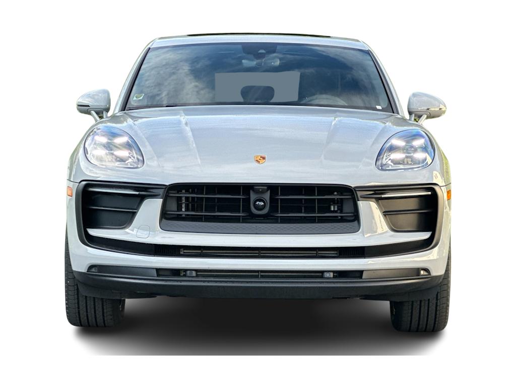 Thumbnail: 2026 Porsche Macan - 6