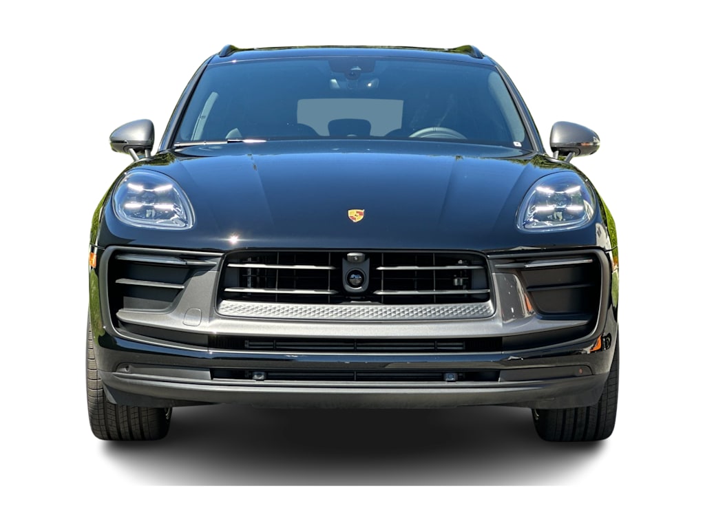 Thumbnail: 2026 Porsche Macan - 6