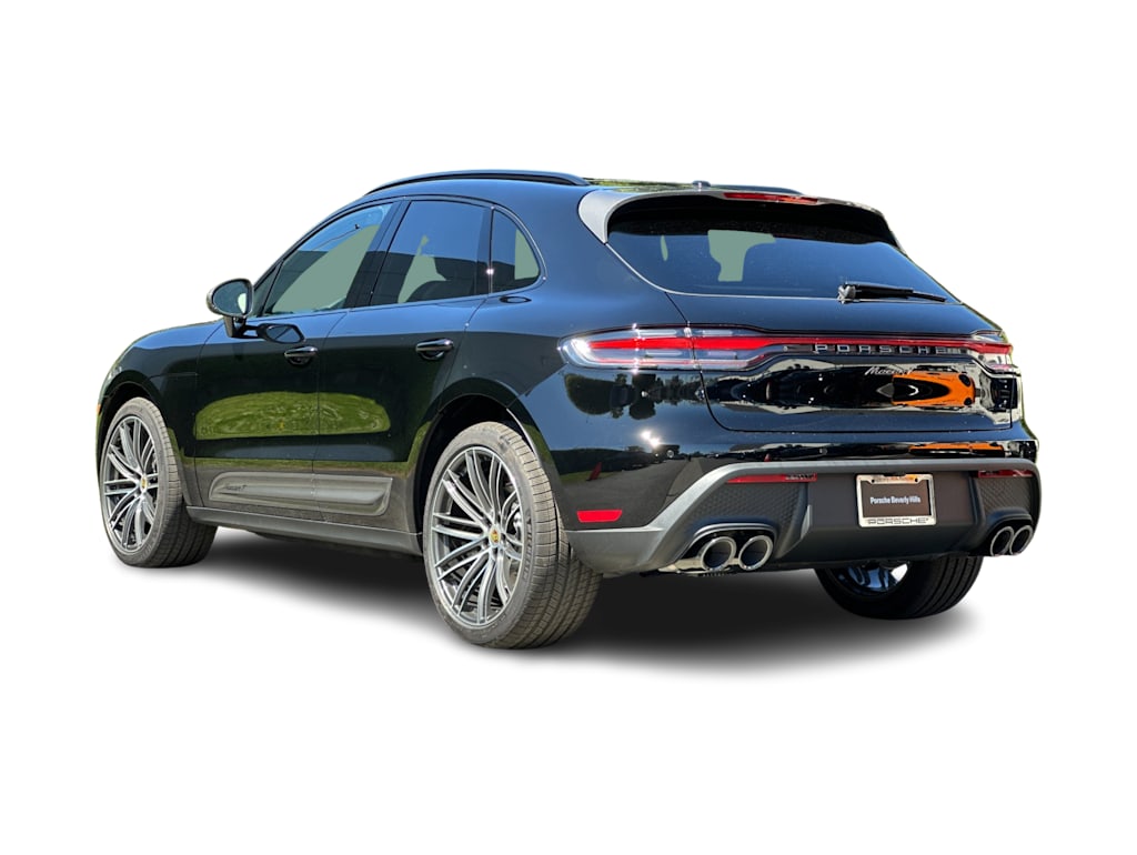 Thumbnail: 2026 Porsche Macan - 4
