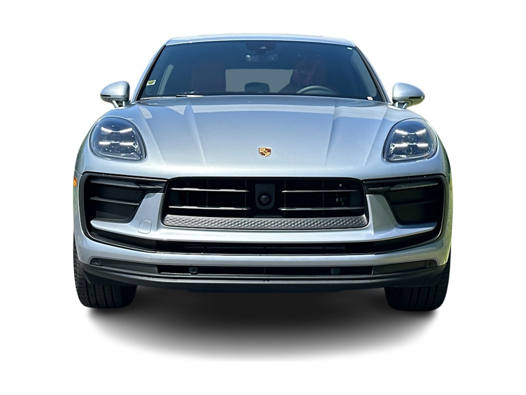 Thumbnail: 2026 Porsche Macan - 6