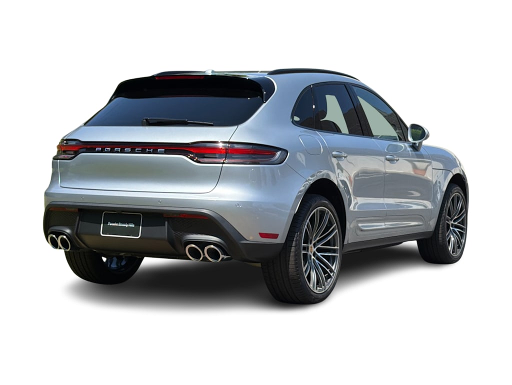 Thumbnail: 2026 Porsche Macan - 20