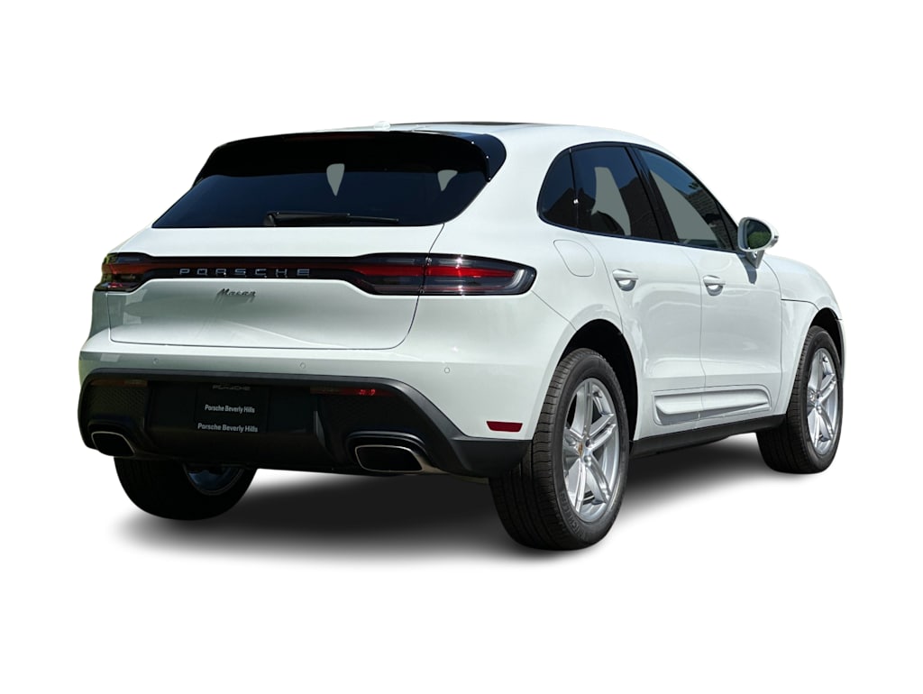 Thumbnail: 2026 Porsche Macan - 19