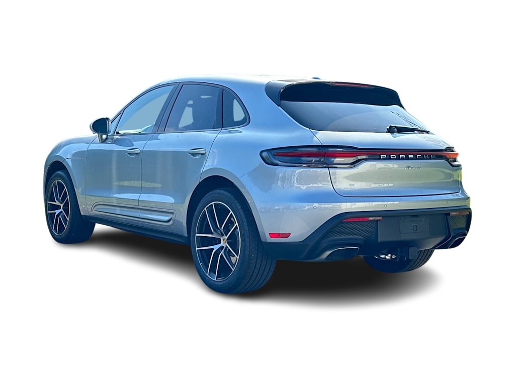 Thumbnail: 2023 Porsche Macan - 4