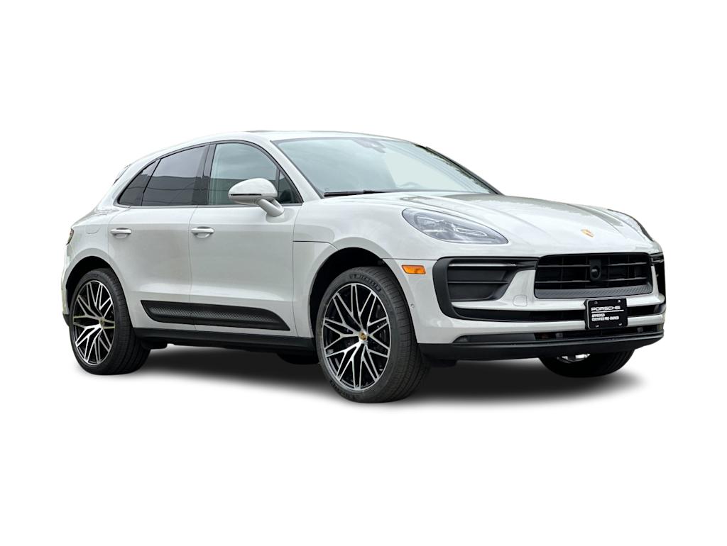 Thumbnail: 2024 Porsche Macan - 20