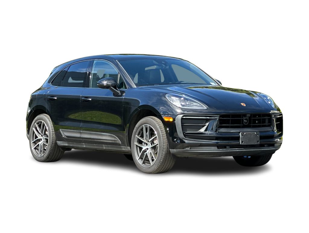 Thumbnail: 2025 Porsche Macan - 21