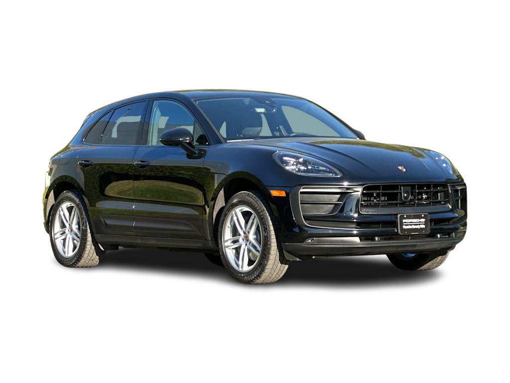 Thumbnail: 2025 Porsche Macan - 21