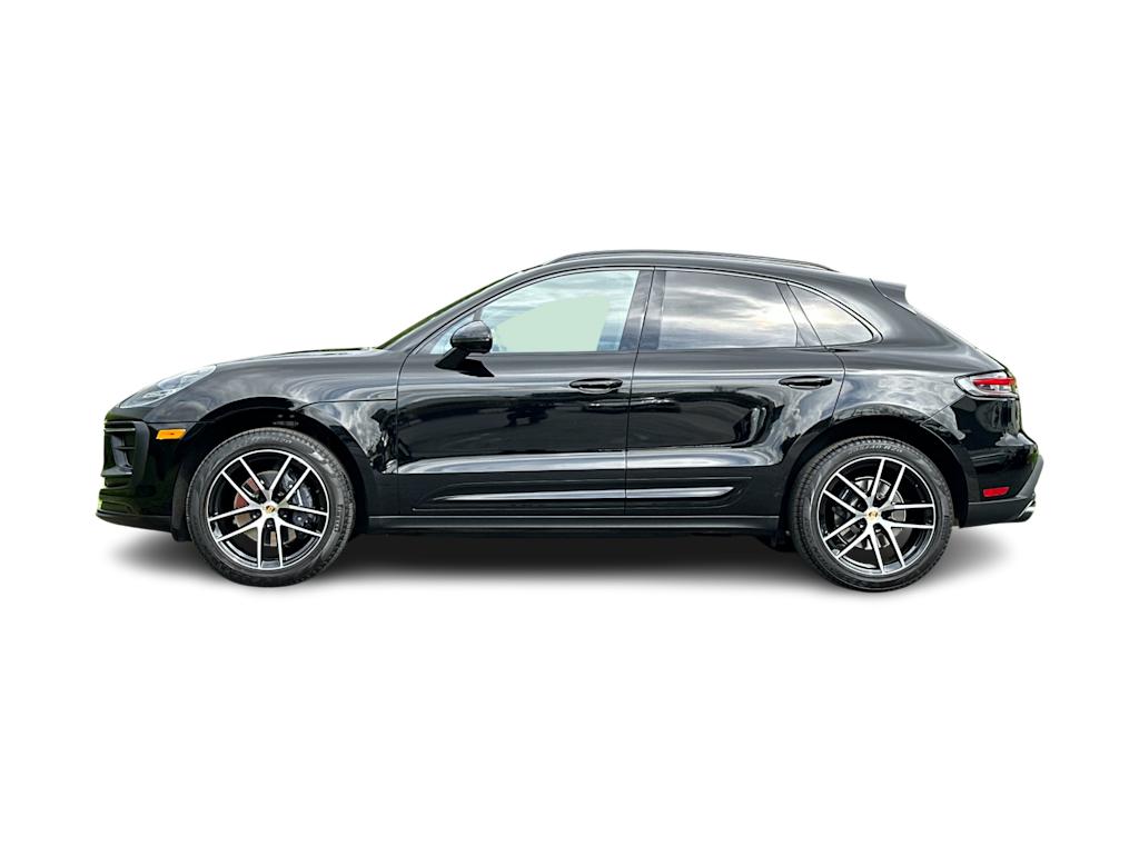 Thumbnail: 2025 Porsche Macan - 3