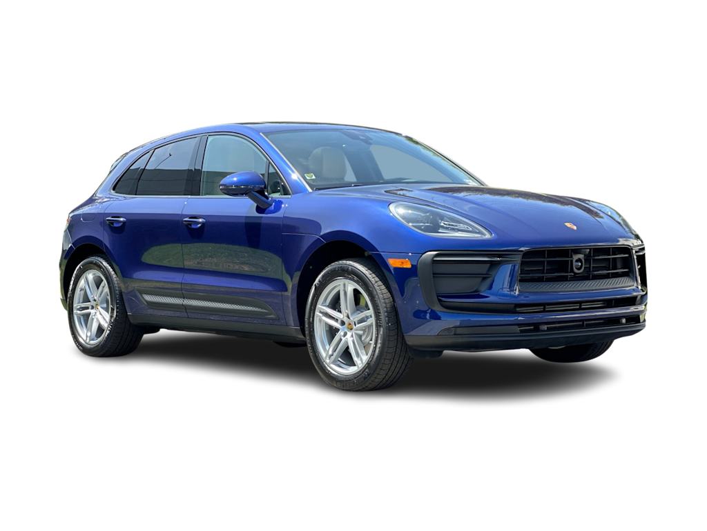 Thumbnail: 2025 Porsche Macan - 21