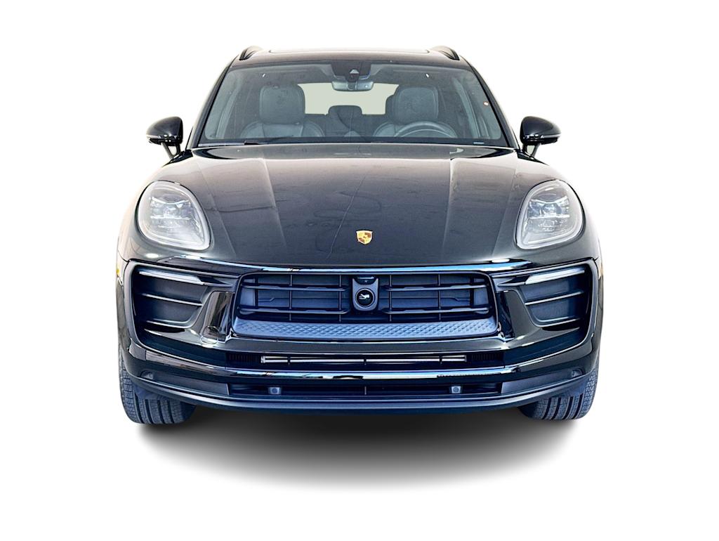 Thumbnail: 2026 Porsche Macan - 33