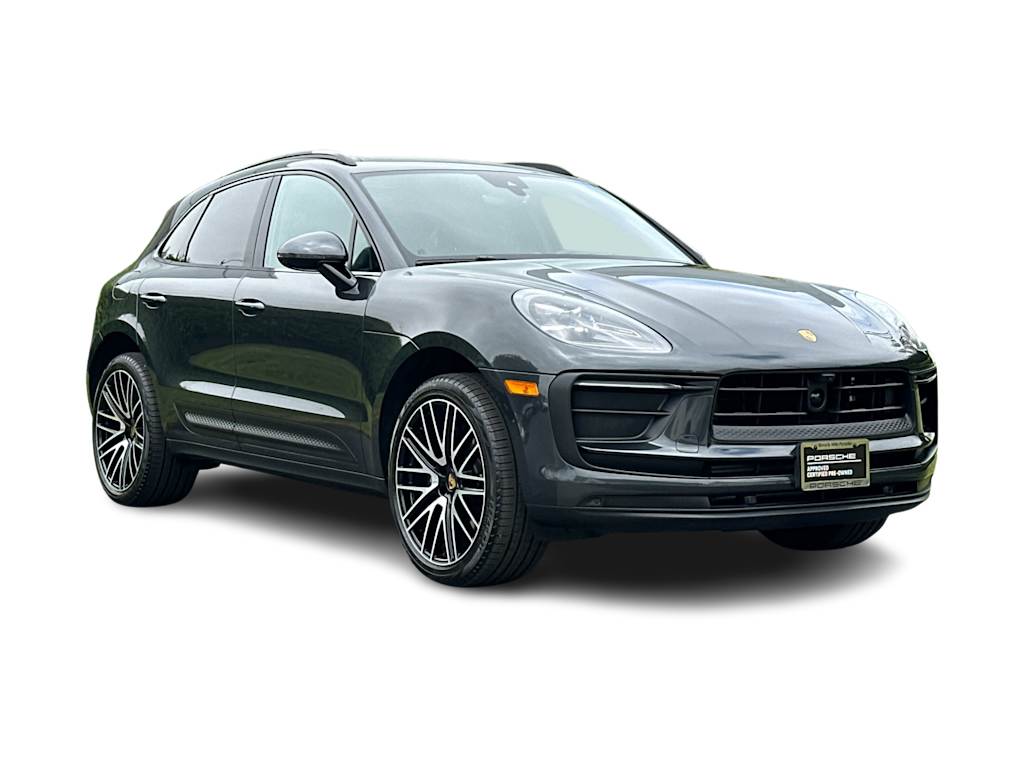 Thumbnail: 2026 Porsche Macan - 20