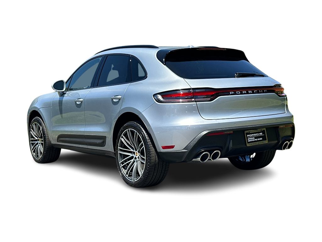 Thumbnail: 2026 Porsche Macan - 4