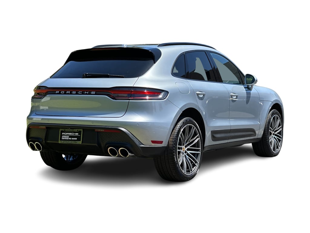 Thumbnail: 2026 Porsche Macan - 20