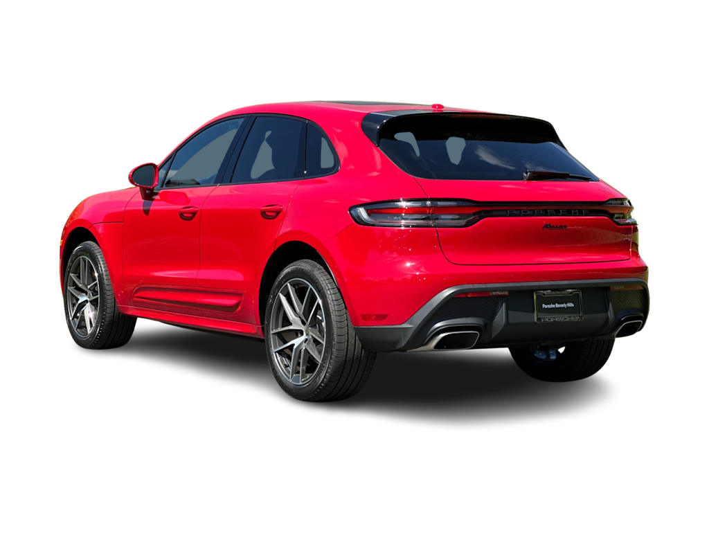 Thumbnail: 2026 Porsche Macan - 4
