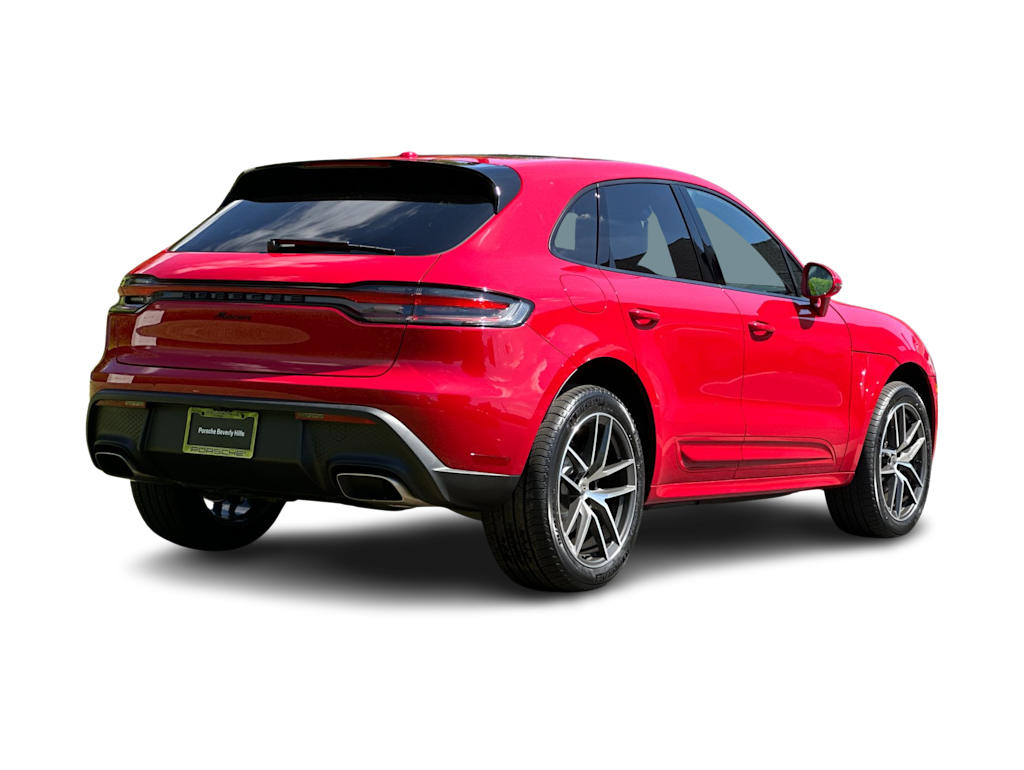 Thumbnail: 2026 Porsche Macan - 18