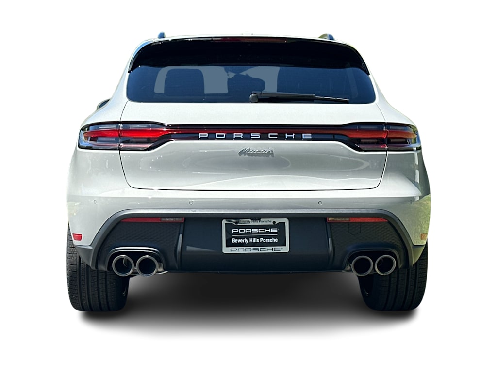 Thumbnail: 2026 Porsche Macan - 5