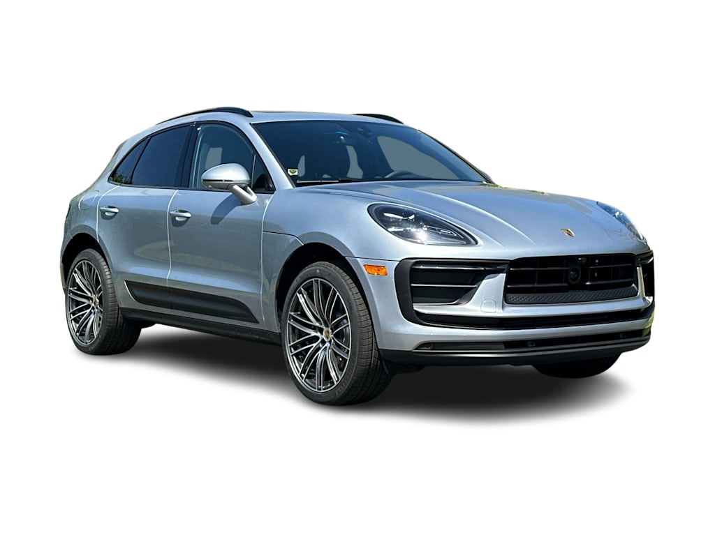 Thumbnail: 2026 Porsche Macan - 21