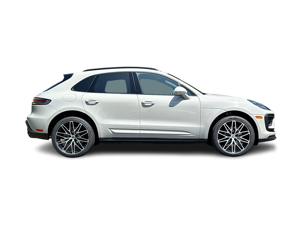 Thumbnail: 2026 Porsche Macan - 19