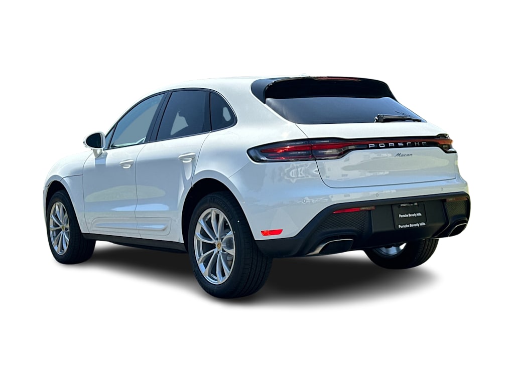 Thumbnail: 2026 Porsche Macan - 4